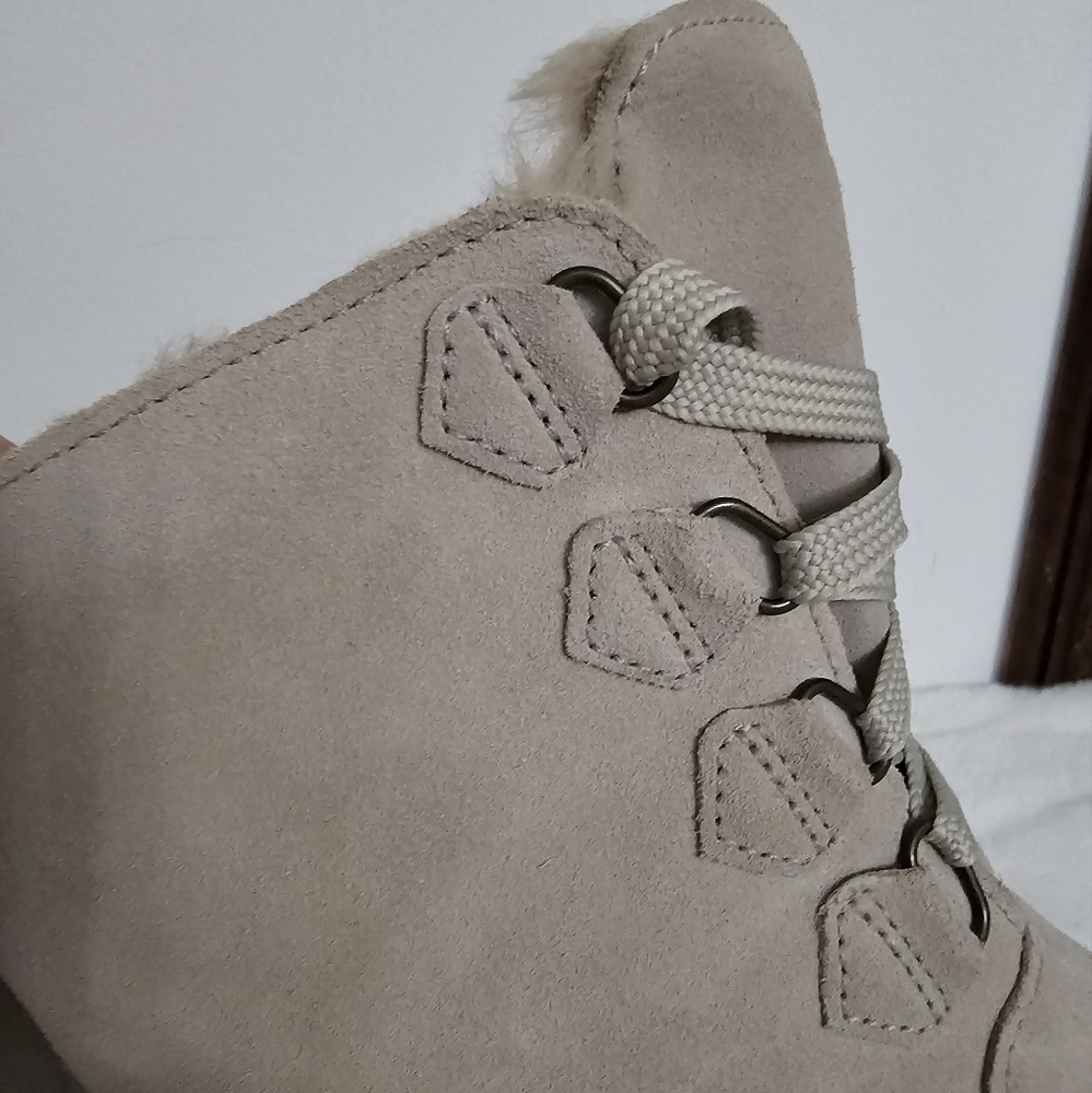 Timberland Womens Sienna Suede High Waterproof Mid Faux Fur Lined Lug Heel Boot - Picture 14 of 16